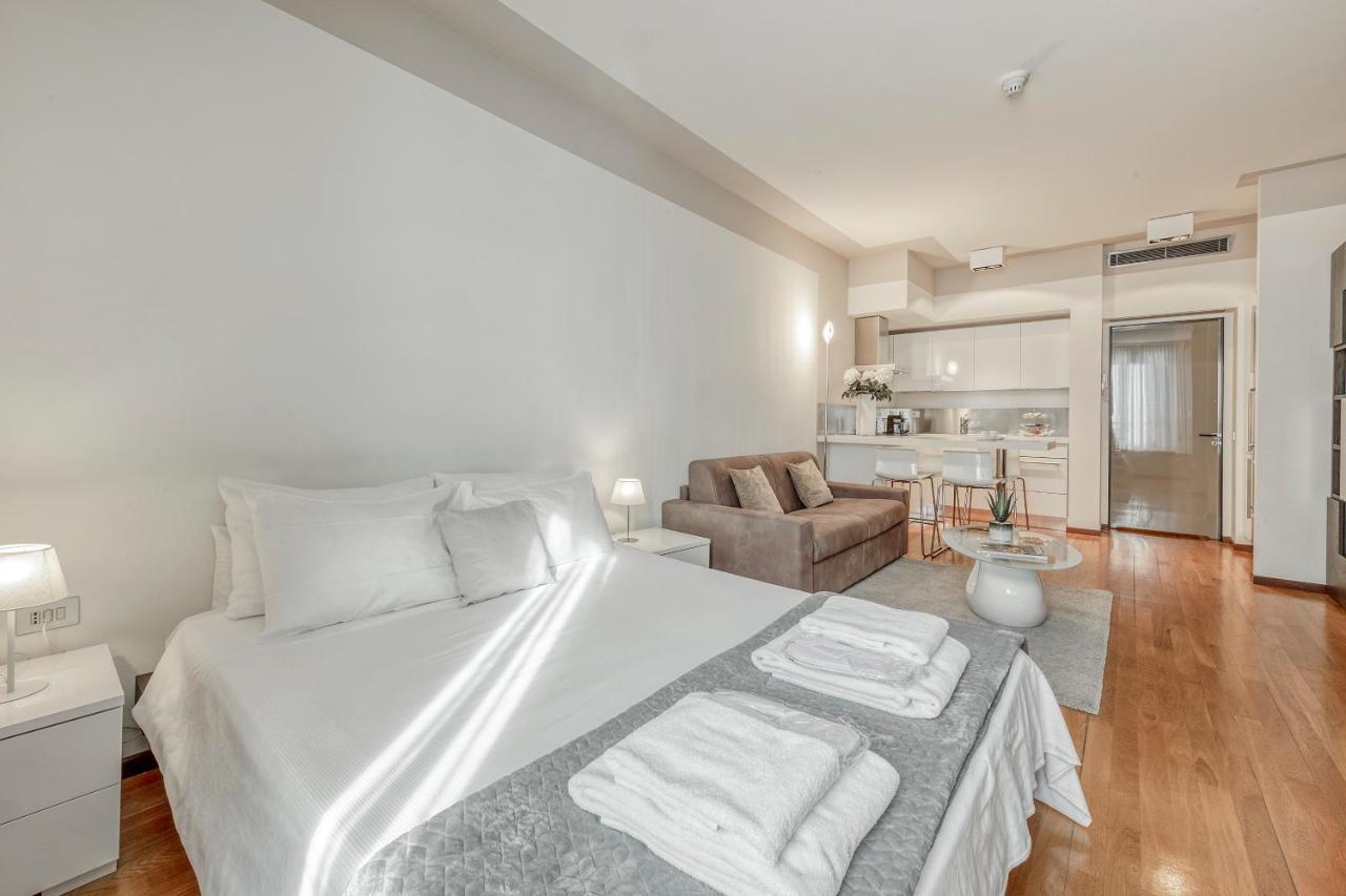 Milan Royal Suites - Centro Duomo Zewnętrze zdjęcie