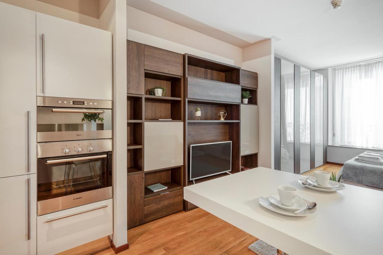 Milan Royal Suites - Centro Duomo Zewnętrze zdjęcie