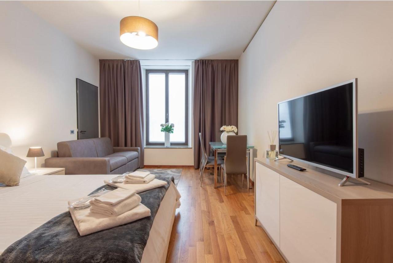 Milan Royal Suites - Centro Duomo Zewnętrze zdjęcie