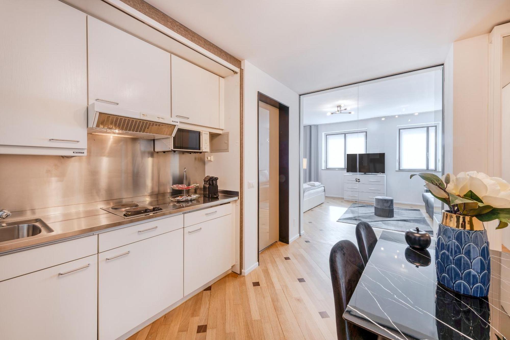 Milan Royal Suites - Centro Duomo Zewnętrze zdjęcie